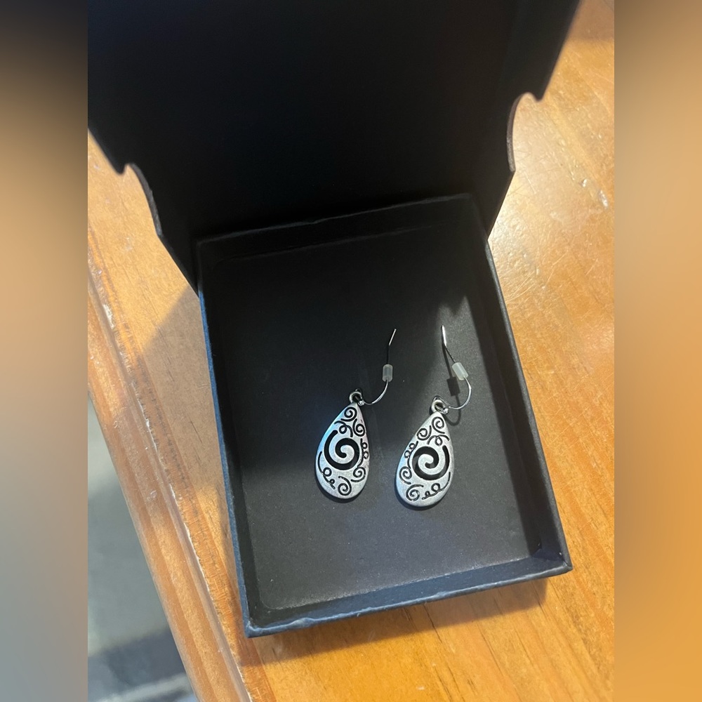 Lia Sophia Earrings